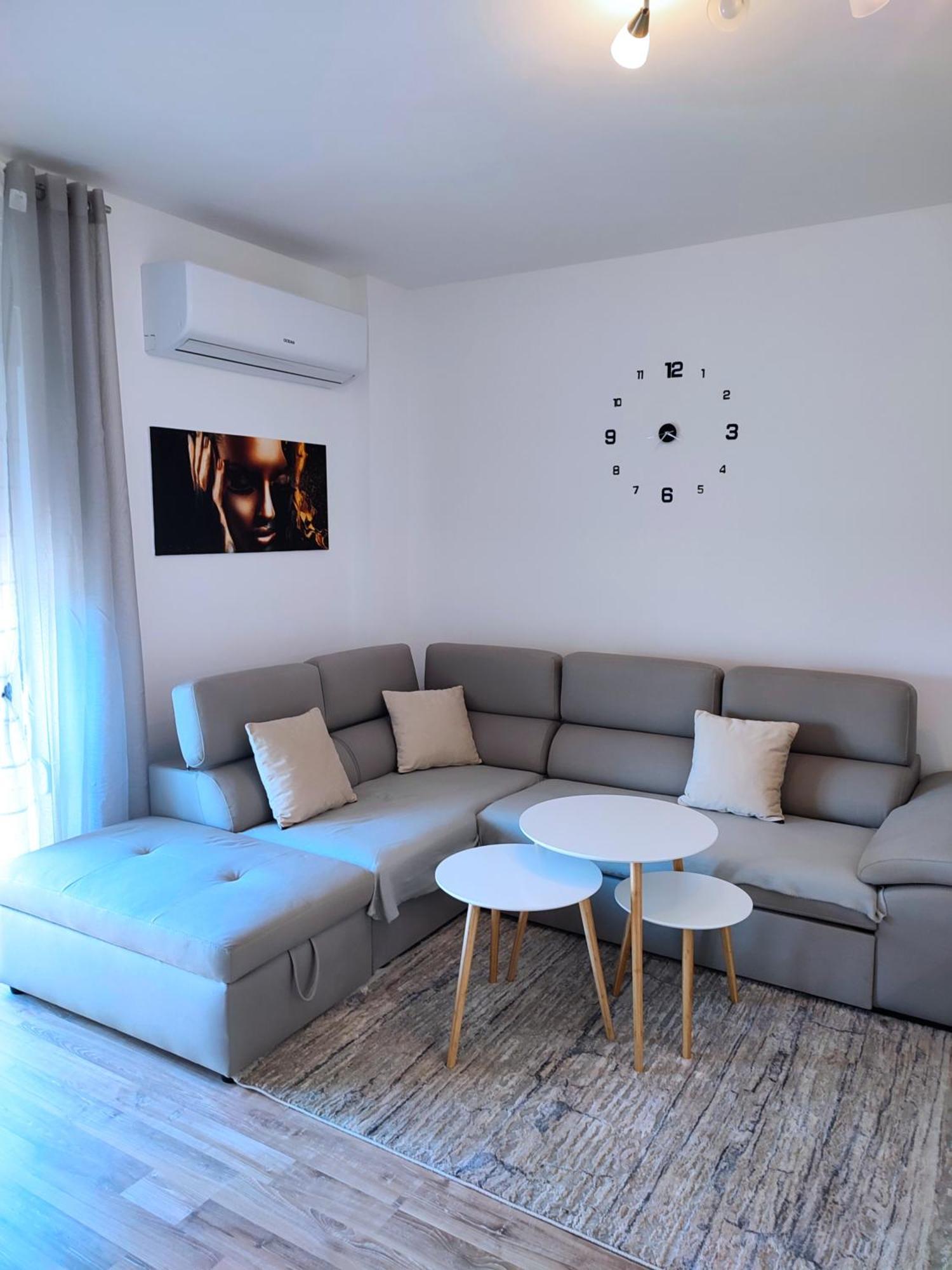Sabi Apartment Golem Qerret Екстер'єр фото